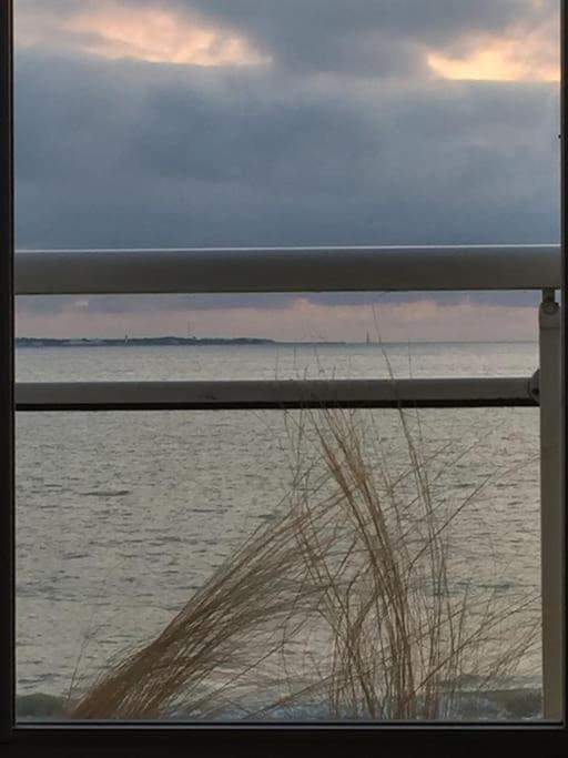 Beach Apartment - Ocean Sunset Full View Мешер-сюр-Жиронд Екстериор снимка